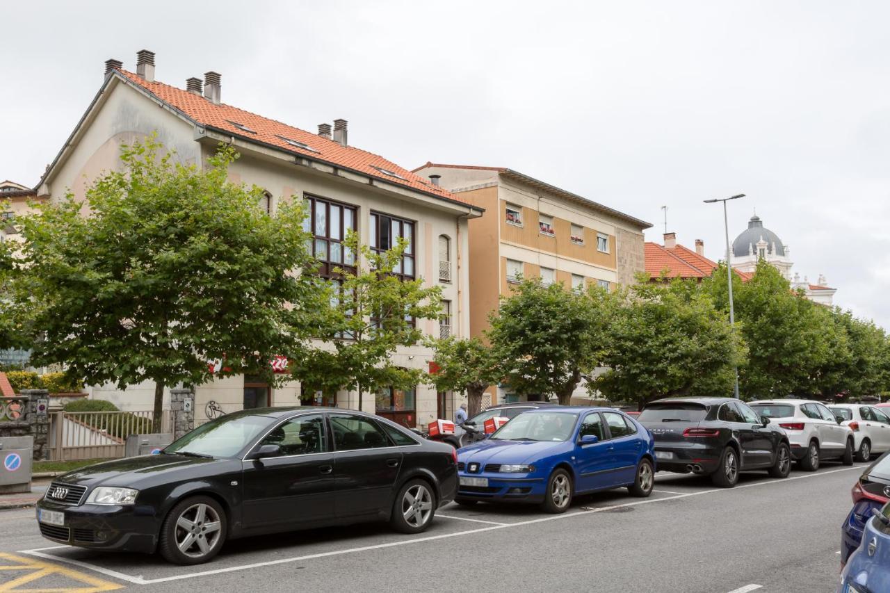 Apartamentos Niza Santander Exterior photo